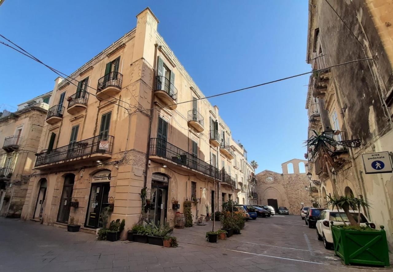 Casa Noa, Il Tuo Appartamento Nel Cuore Di Ortigia Syracuse Luaran gambar